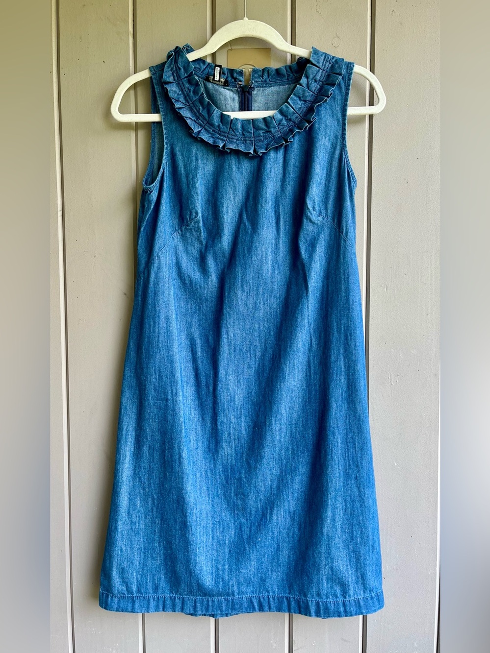 Talbots Size 2 Sleeveless Denim Shift Dress with Ruffled Collar